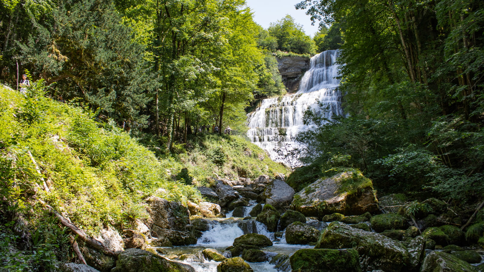 cascades-du-herisson.jpg